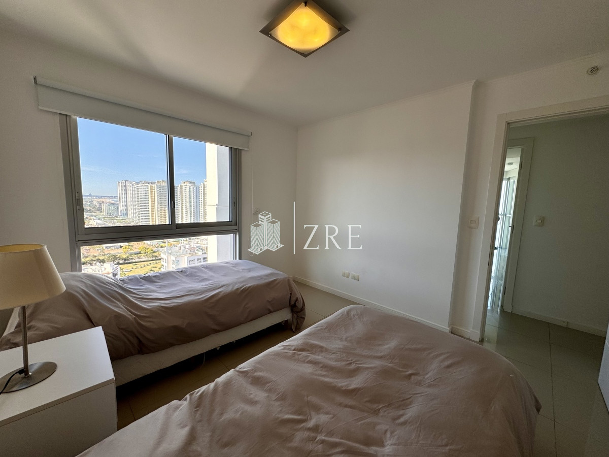 Apartamento ID.16 - Venta Apartamento 3 dormitorios 4 baños Punta del Este