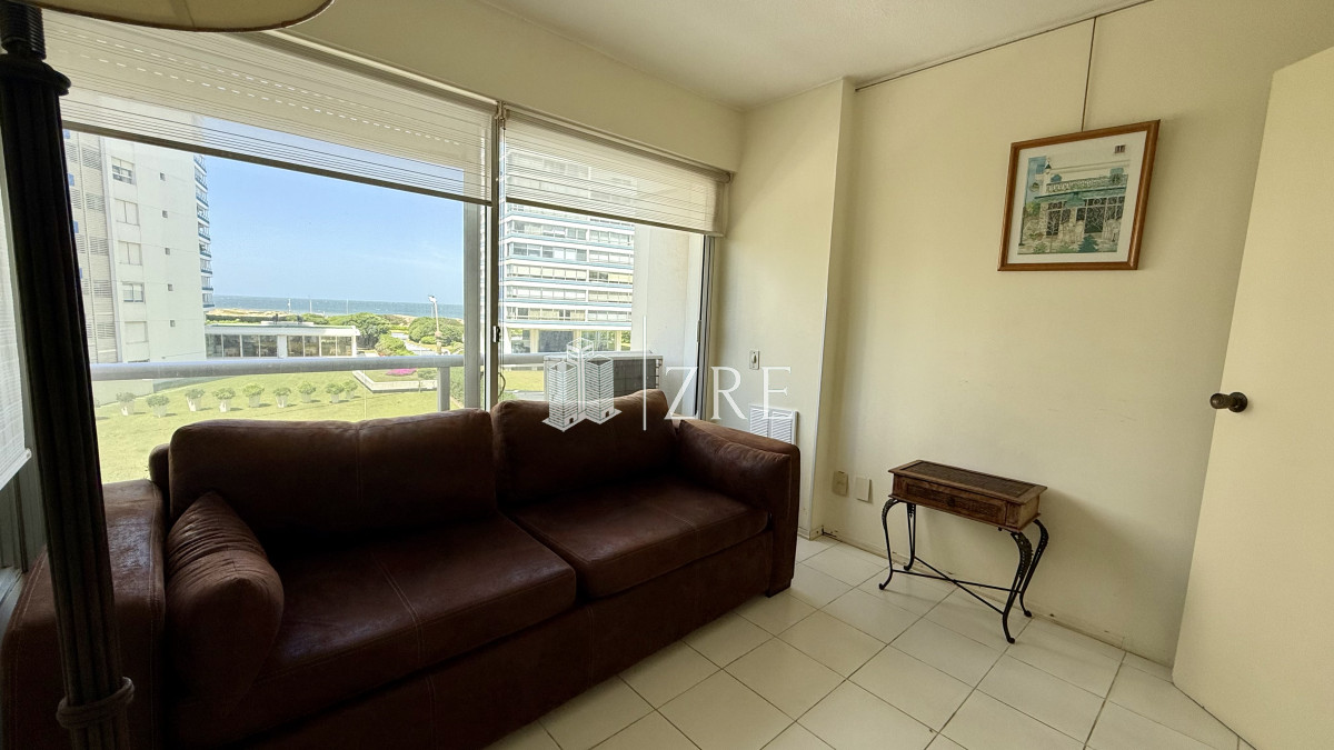 Apartamento ID.1068 - Venta Apartamento 2 Dormitorios Punta del Este