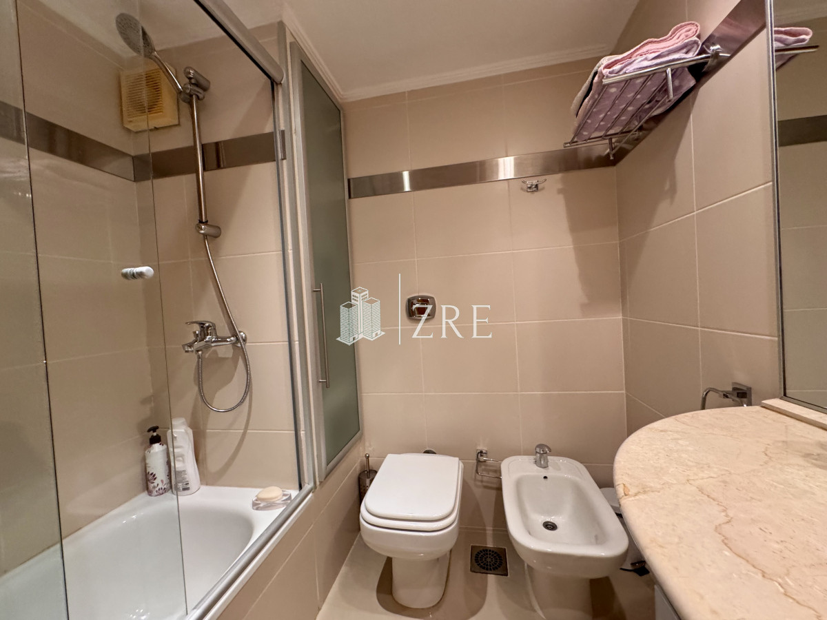 Apartamento ID.1225 - Venta Penthouse 4 dormitorios mas servicio Punta del Este