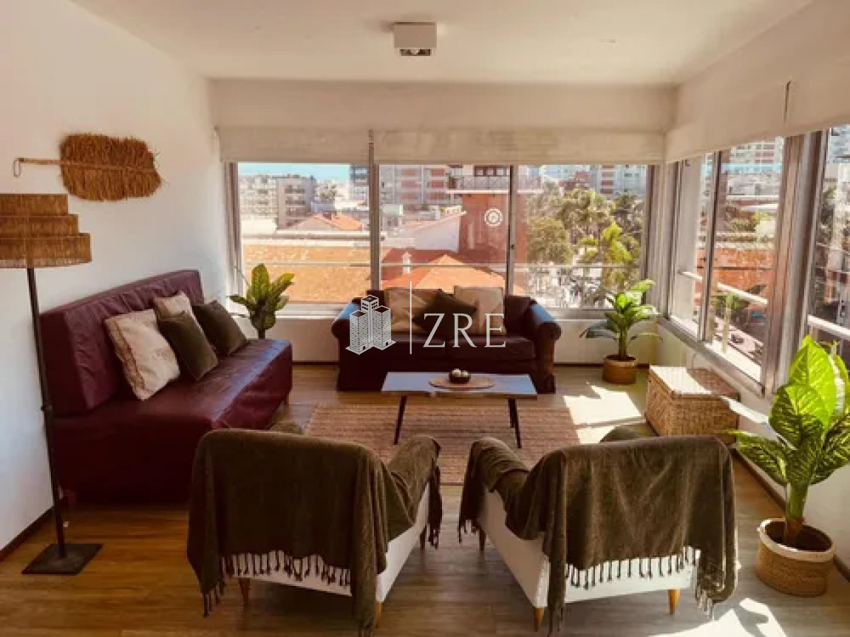 Apartamento ID.911 - Venta apartamento en Peninsula-Punta Del Este 