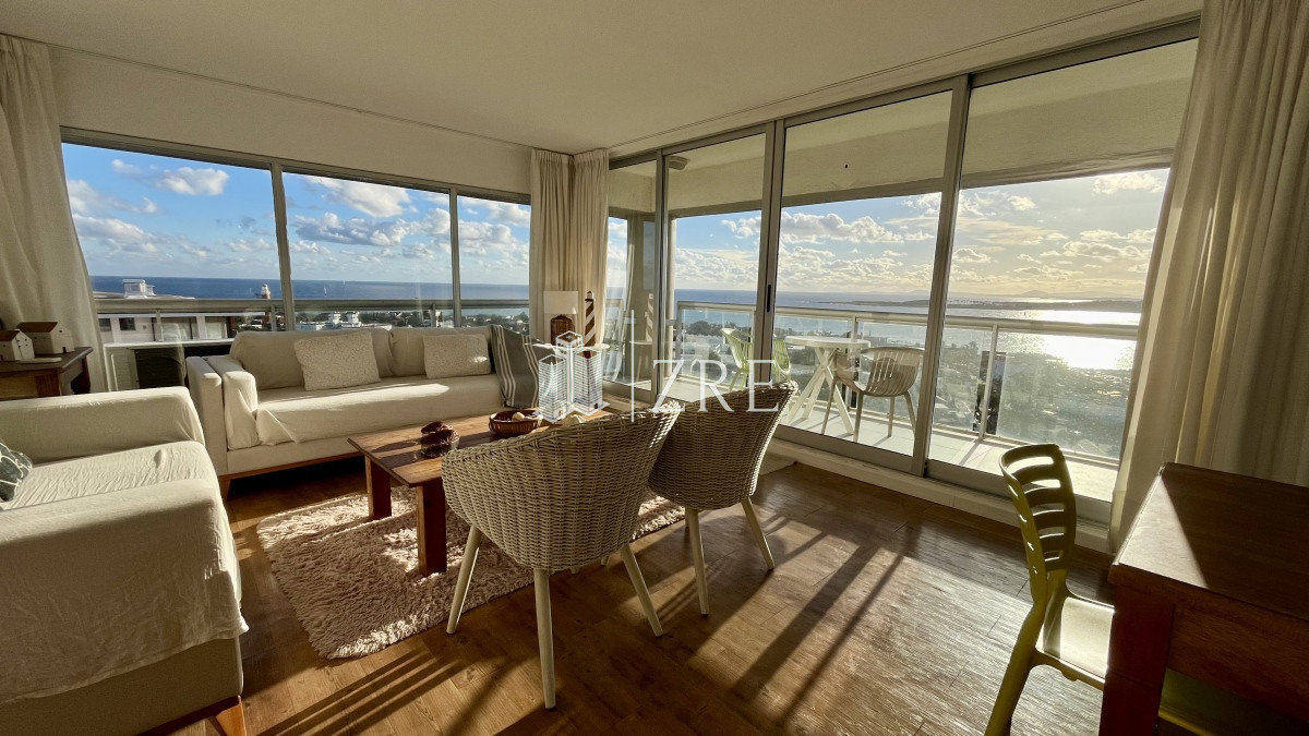 Apartamento ID.8 - Apartamento venta 3 dormitorios 3 baños Punta del Este
