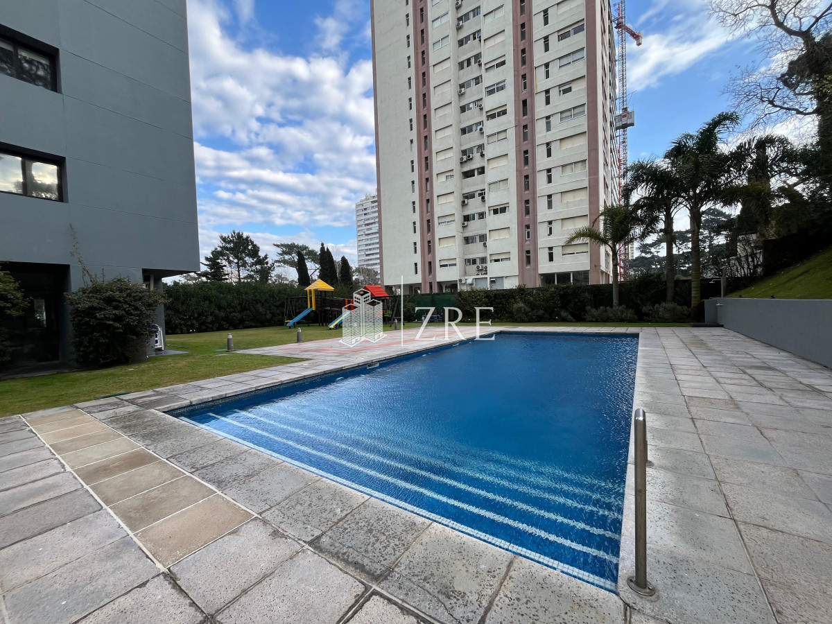 Apartamento ID.896 - VENTA APARTAMENTO DE 3 DORMITORIOS EN ROOSEVELT