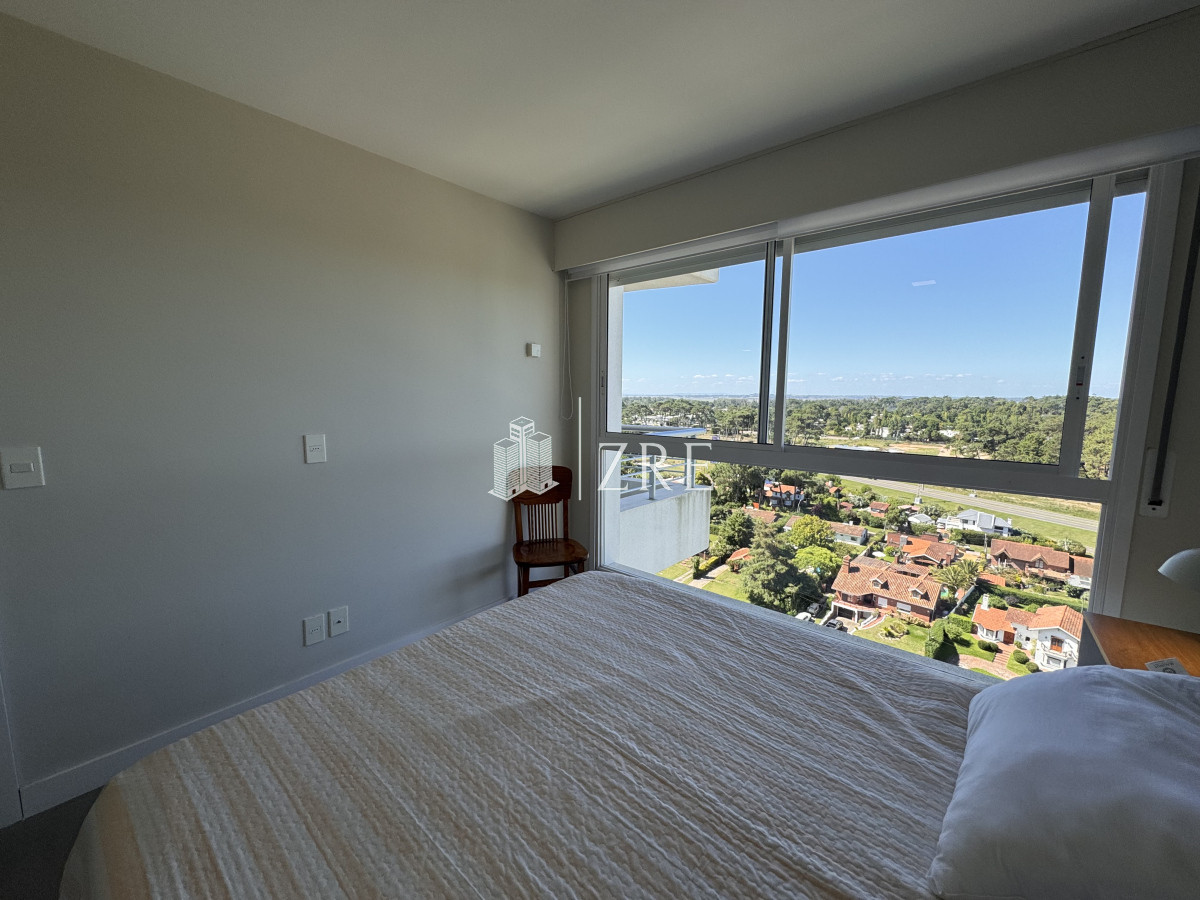 Apartamento ID.15 - Venta apartamento 2 dormitorios 2 baños Punta del Este