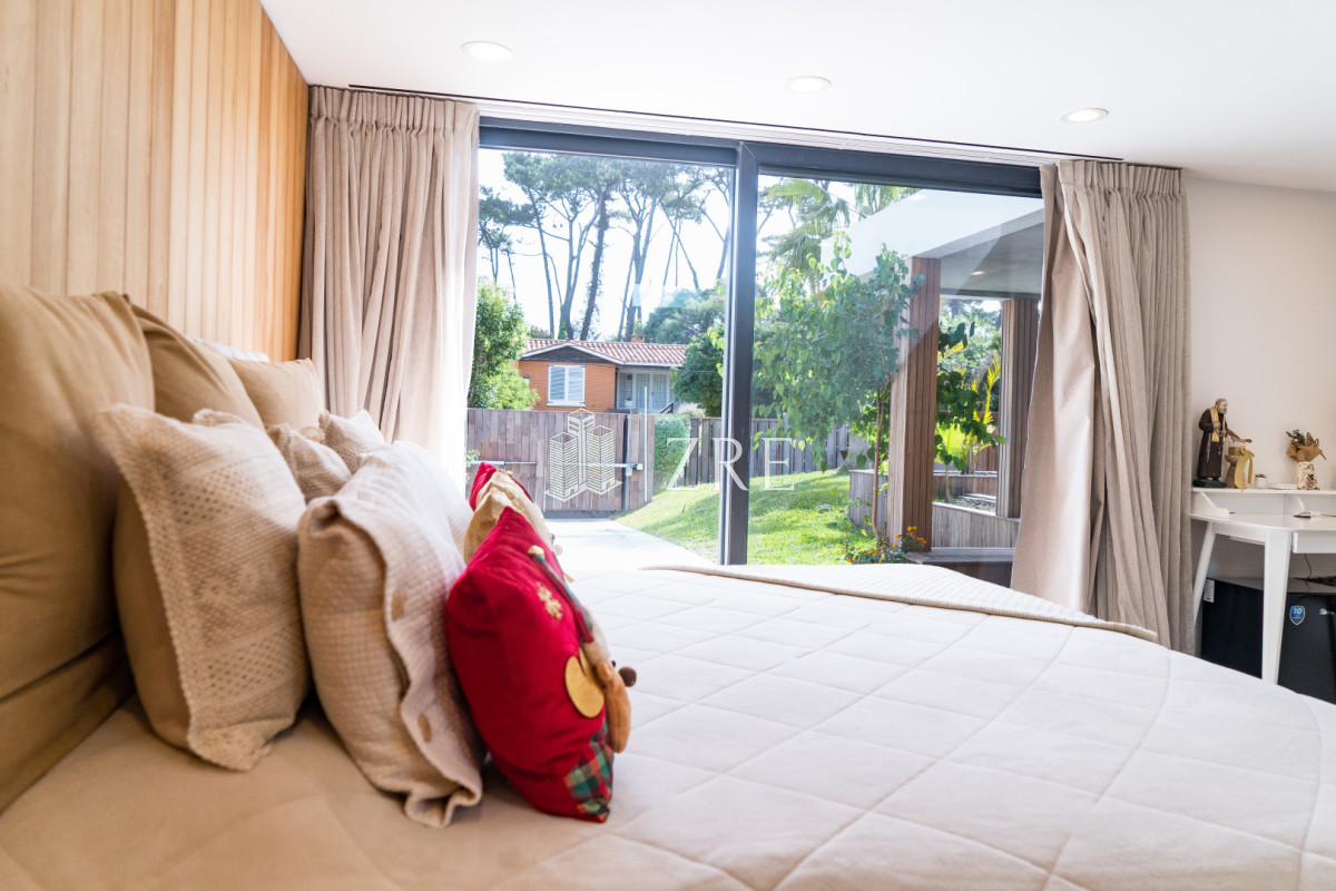 Casa ID.1273 - Venta Casa 4 dormitorios mas dependencia Punta del Este