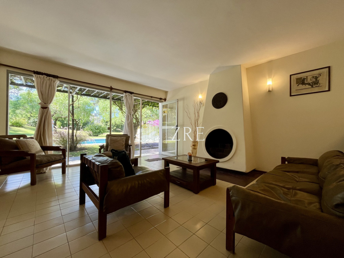 Casa ID.1363 - VENTA DE CASA EN PUNTA DEL ESTE 