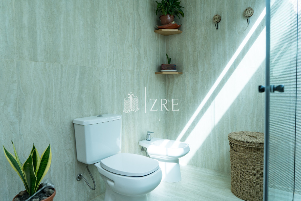 Casa ID.1273 - Venta Casa 4 dormitorios mas dependencia Punta del Este