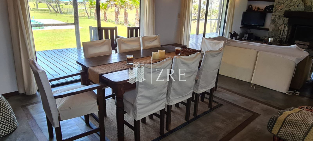 Casa ID.28 - ESPECTACULAR CHALET EARENAS DE JOSE IGNACIO 