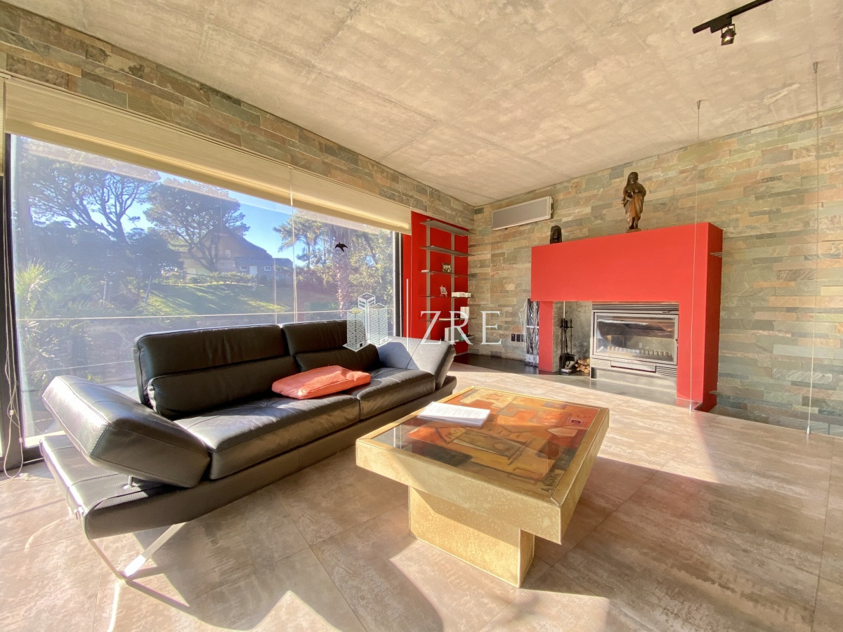 Casa ID.13 - Casa Venta 2 dormitorios + servicio Punta del Este