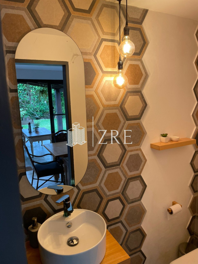 Casa ID.1470 - CASA EN ALQUILER TEMPORAL EN SAN RAFAEL 4 DORMITORIOS