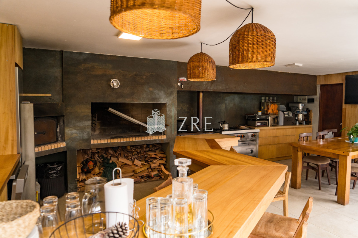 Casa ID.1273 - Venta Casa 4 dormitorios mas dependencia Punta del Este