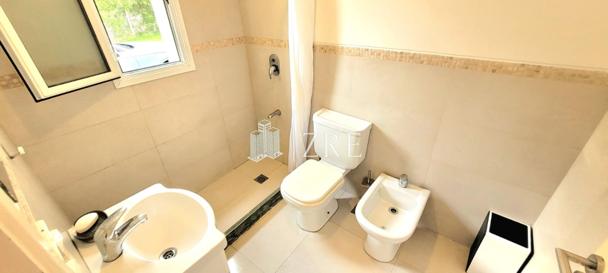 Casa ID.5 - Venta CASA 4 Dormitorios MARLY Punta del Este