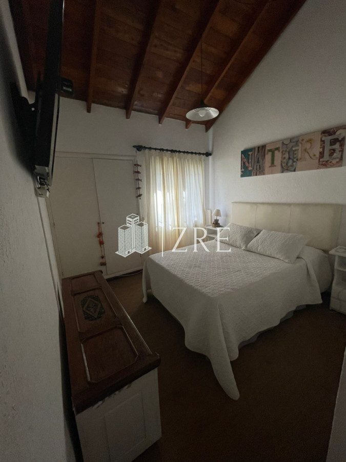 Casa ID.1470 - CASA EN ALQUILER TEMPORAL EN SAN RAFAEL 4 DORMITORIOS