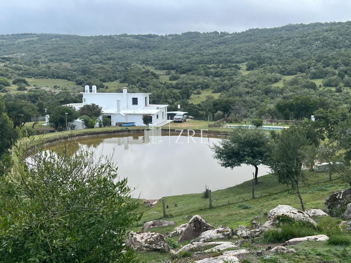 Campo Ref.1337 - Campo chacra en venta Maldonado Cerro Catedral 