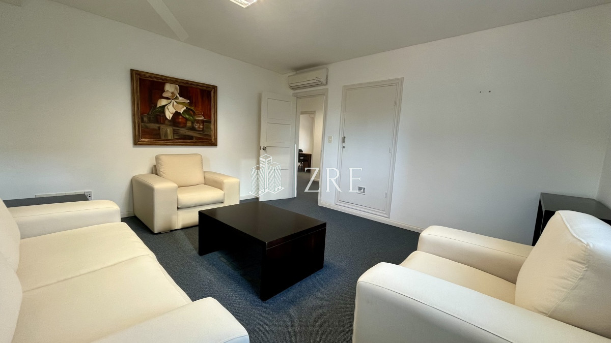 Oficina ID.1060 - Venta - Alquilo - Oficina  Punta del Este