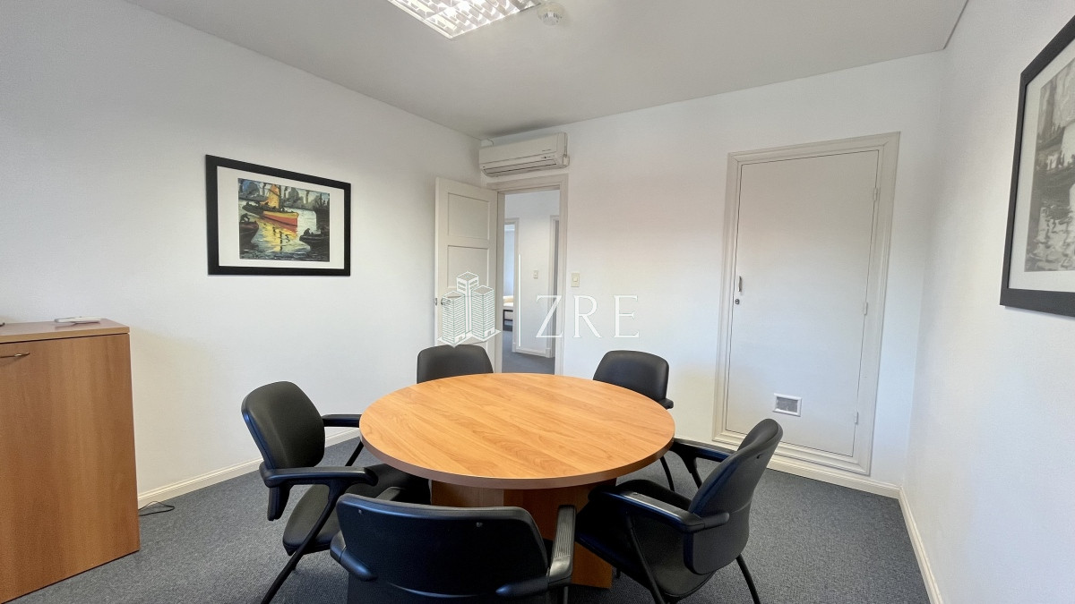 Oficina ID.1060 - Venta - Alquilo - Oficina  Punta del Este