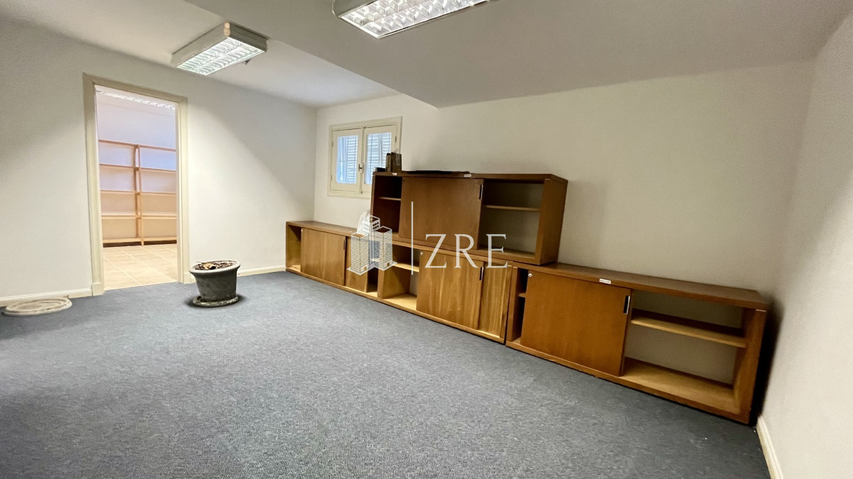 Oficina ID.1060 - Venta - Alquilo - Oficina  Punta del Este