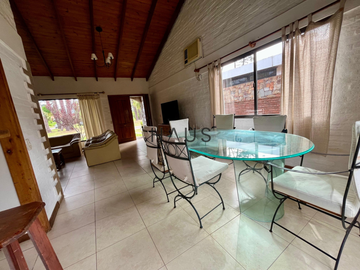 Casa ID.602 - VENTA CASA DE 4 DORMITORIOS PUNTA DEL ESTE 