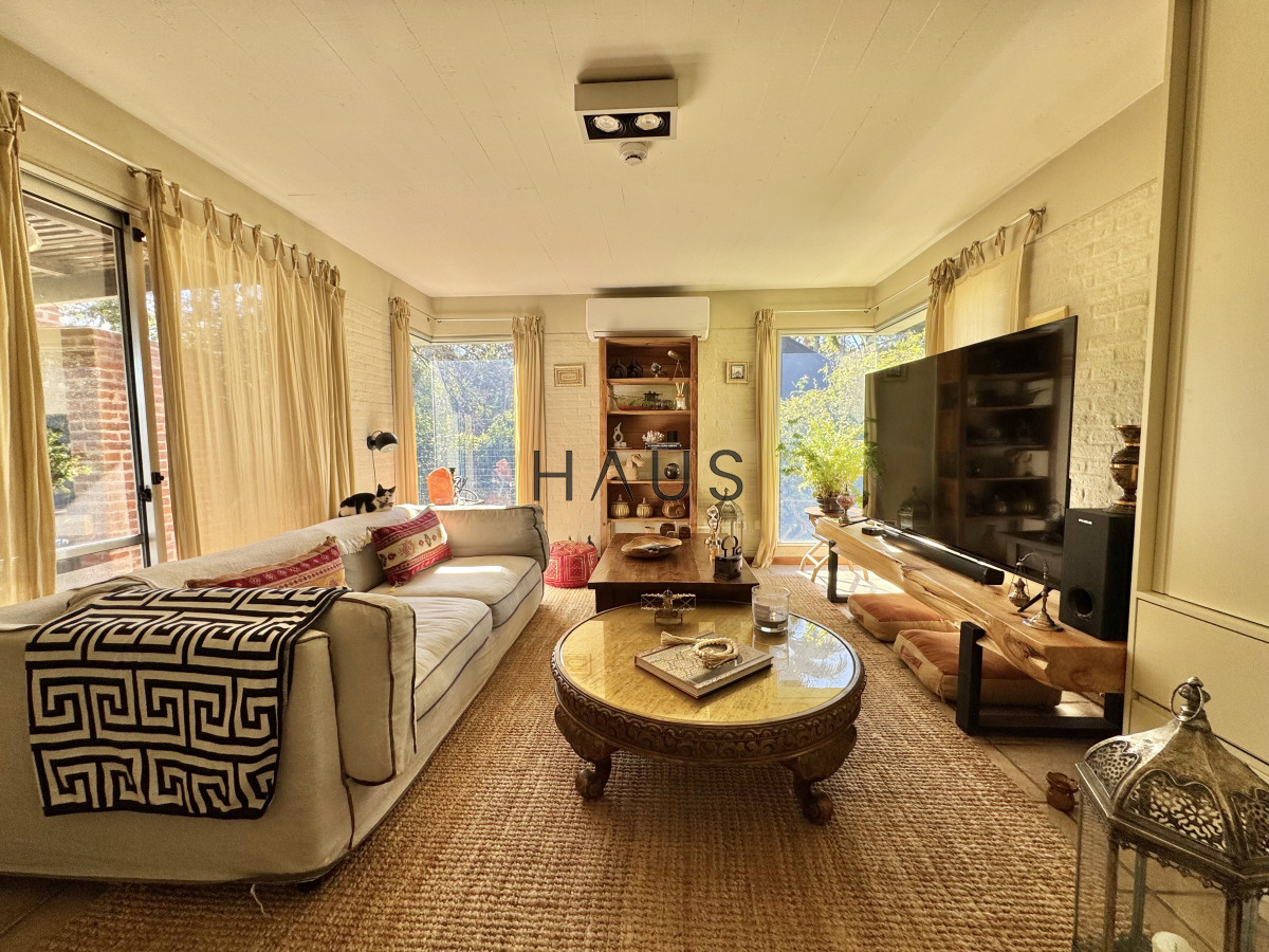 Casa ID.559 - Venta Casa 4 Dormitorios Pinares Punta del Este