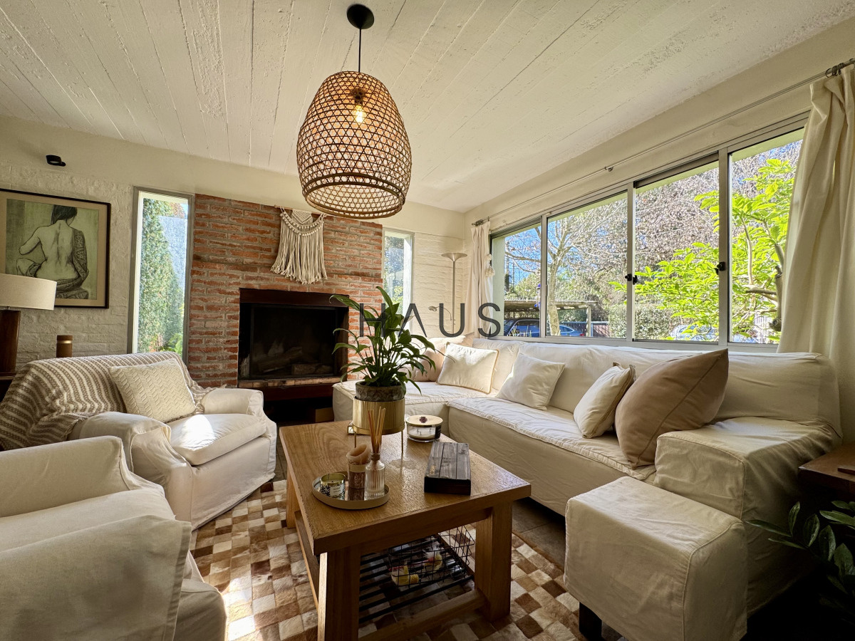 Casa ID.559 - Venta Casa 4 Dormitorios Pinares Punta del Este