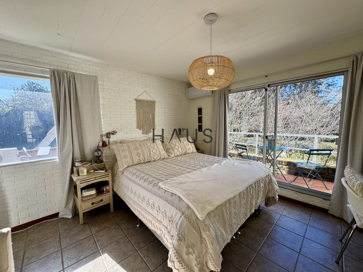 Casa ID.559 - Venta Casa 4 Dormitorios Pinares Punta del Este