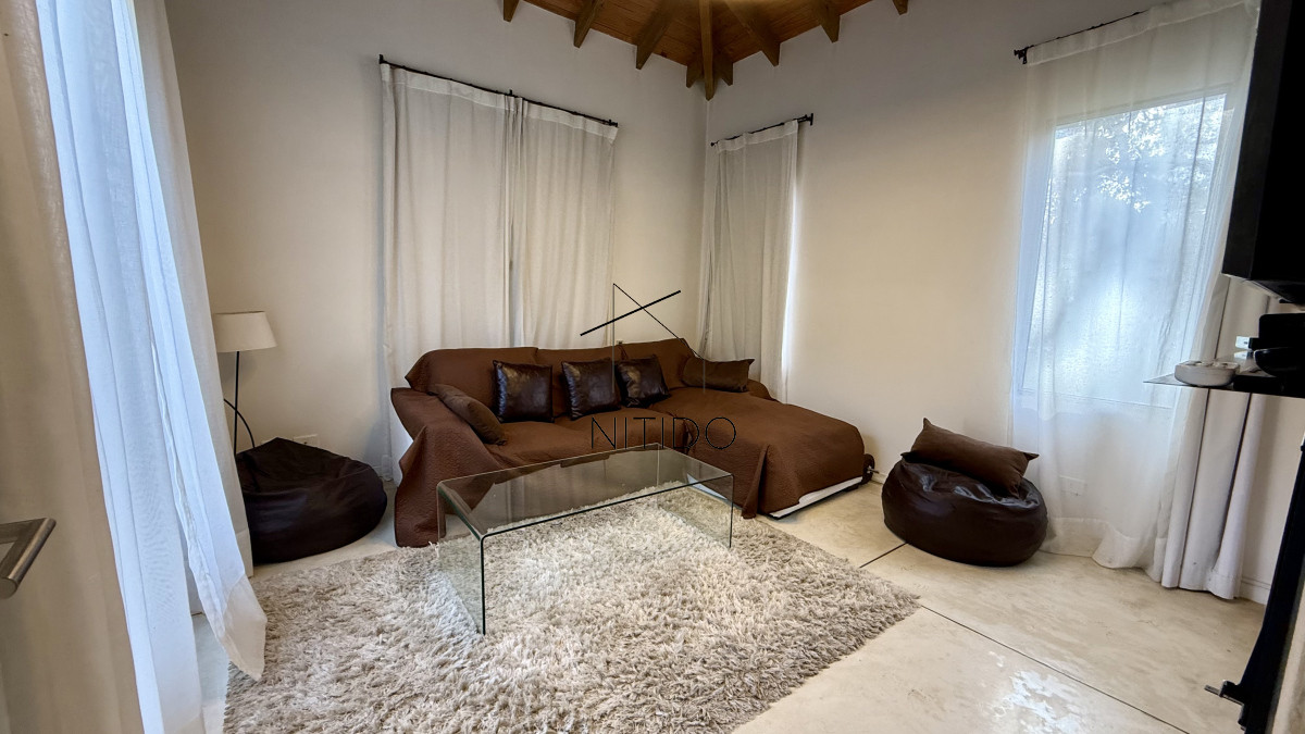 Casa ID.515 - Venta Casa 4 dormitorios Rincón del Indio Punta del Este