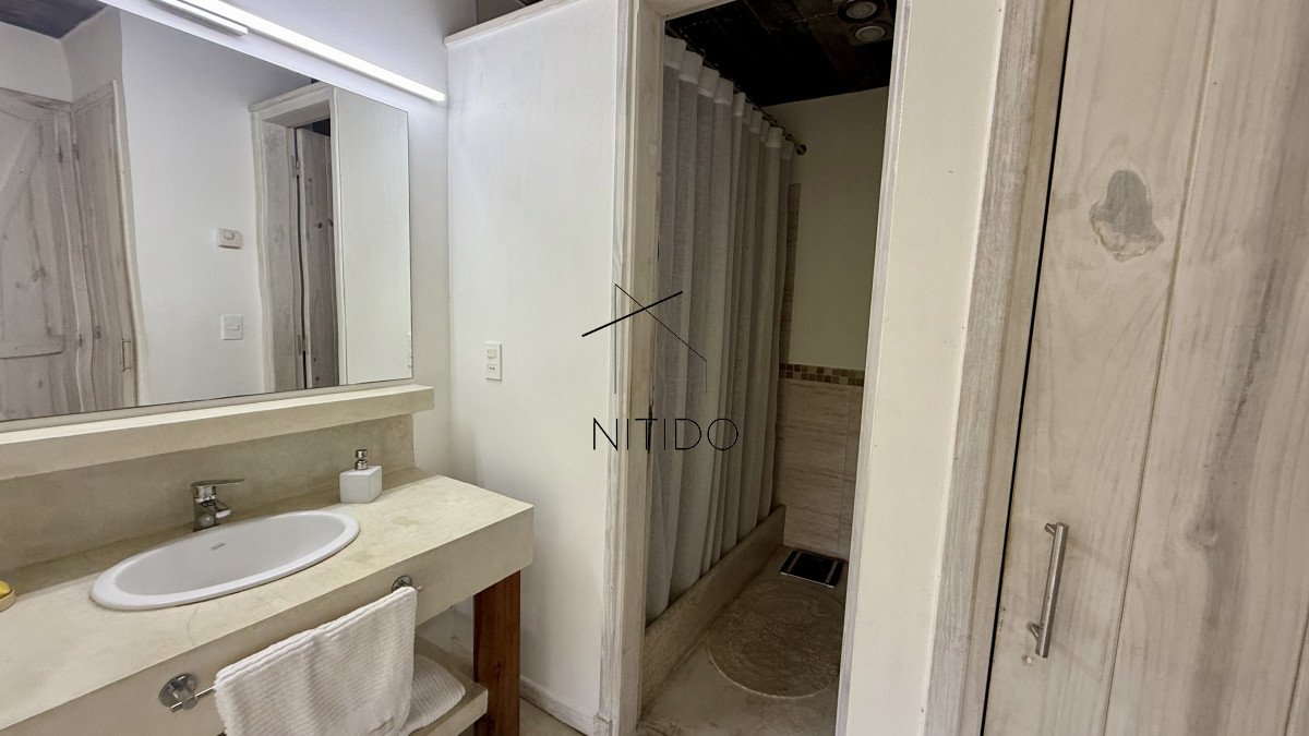 Casa ID.515 - Venta Casa 4 dormitorios Rincón del Indio Punta del Este