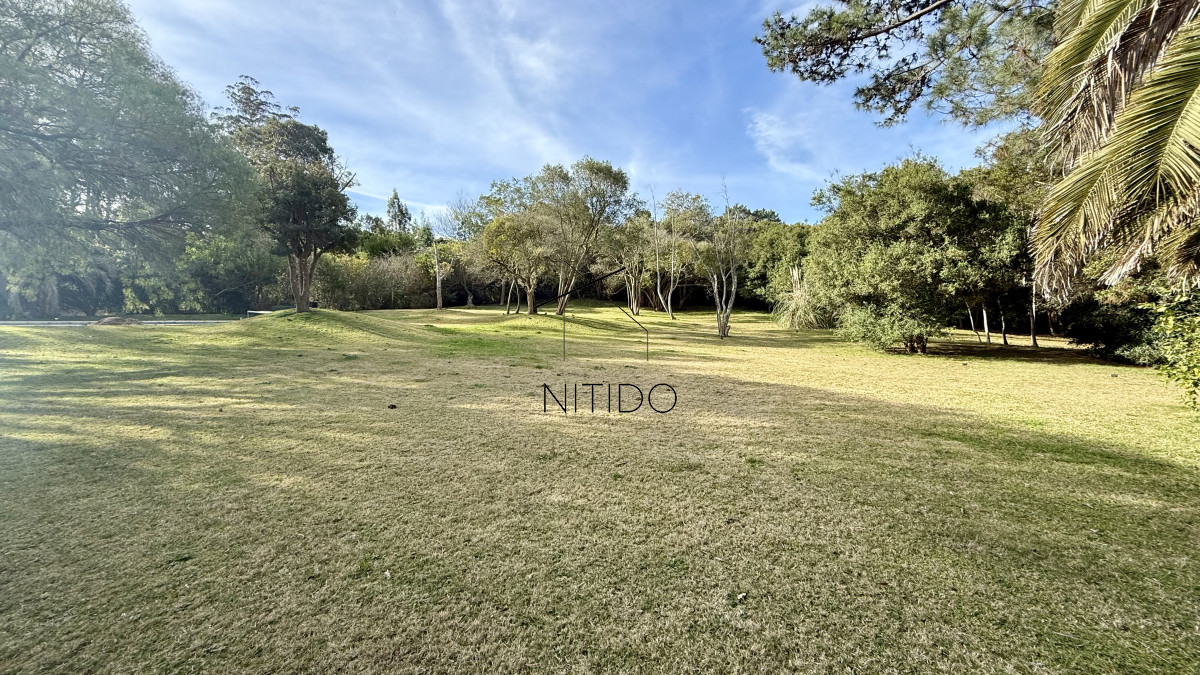 Casa ID.515 - Venta Casa 4 dormitorios Rincón del Indio Punta del Este