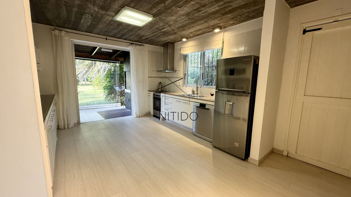 Casa ID.515 - Venta Casa 4 dormitorios Rincón del Indio Punta del Este
