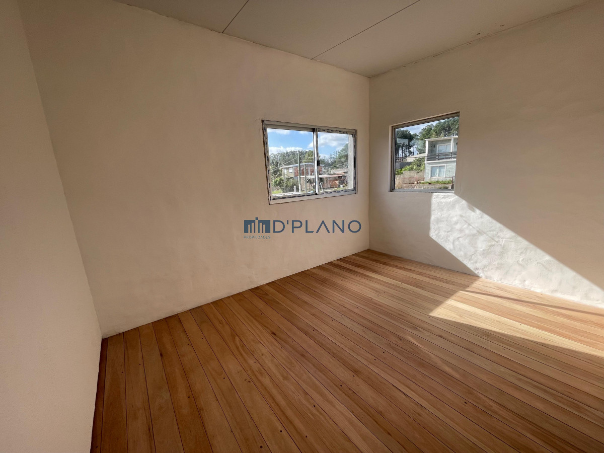 Apartamento ID.43 - Venta de Duplex en Maldonado