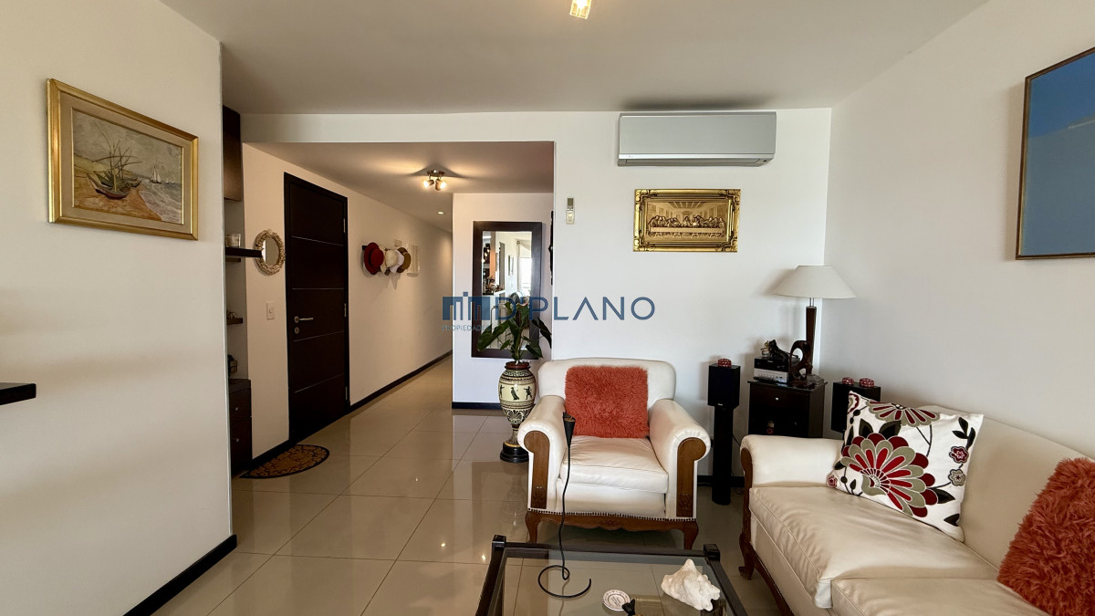 Apartamento ID.232 - VENTA APARTAMENTO 2 DORMITORIOS MANSA PUNTA DEL ESTE