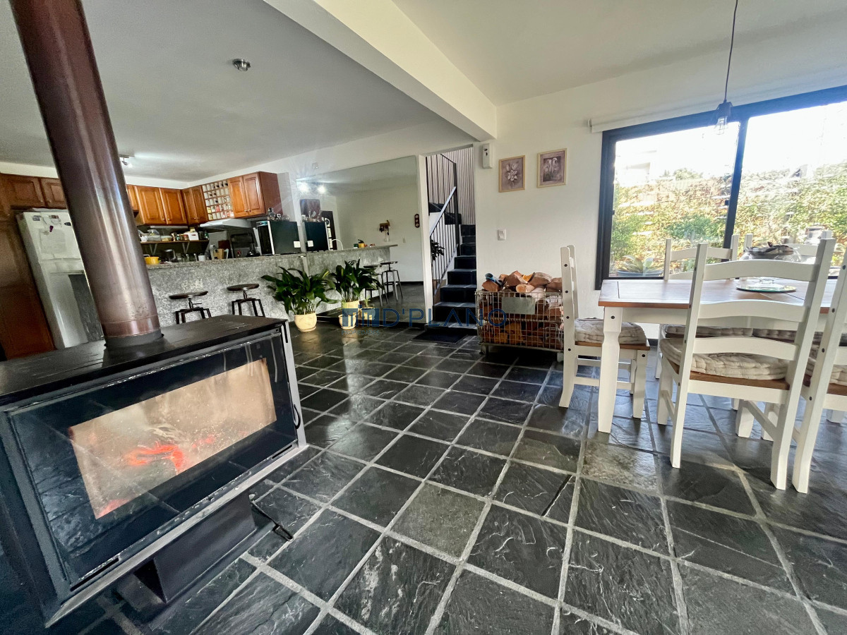 Casa ID.75 - VENTA CASA 3 DORMITORIOS 3 BAÑOS PORTEZUELO