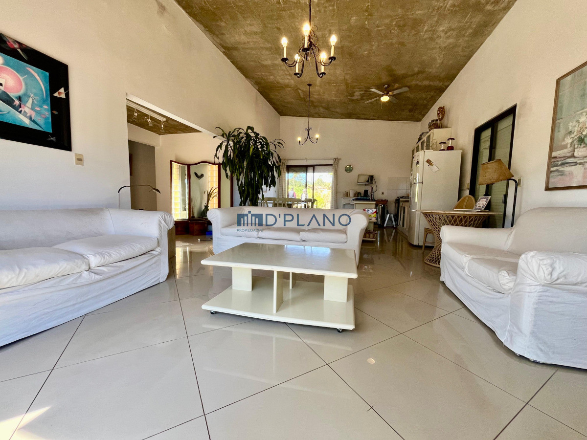 Casa ID.131 - VENTA CASA 3 DORMITORIO PUNTA BALLENA-CLUB DEL LAGO