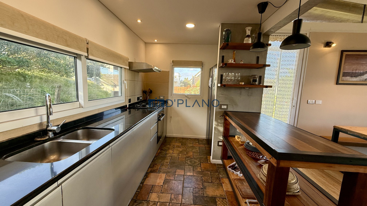 Casa ID.76 - VENTA CASA 2 DORMITORIOS LAS GRUTAS