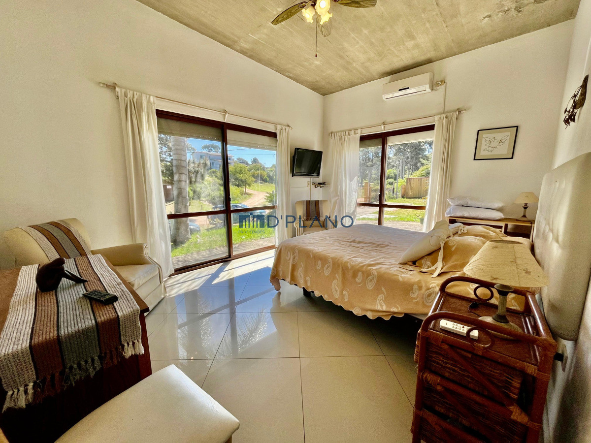 Casa ID.131 - VENTA CASA 3 DORMITORIO PUNTA BALLENA-CLUB DEL LAGO