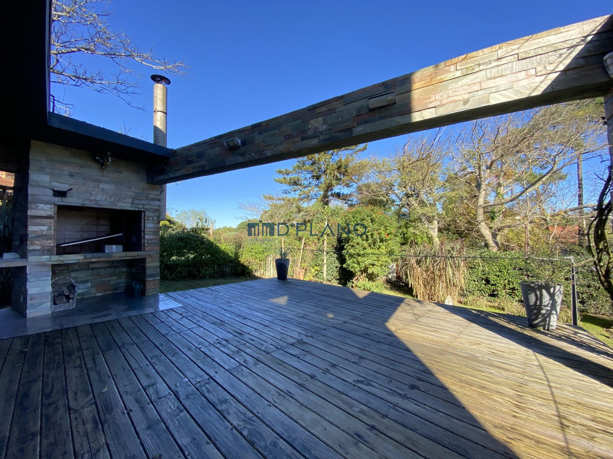 Casa ID.70 - CASA EN VENTA 2 DORMITORIOS + DEPENDENCIA EN RINCON DEL INDIO - PUNTA DEL ESTE
