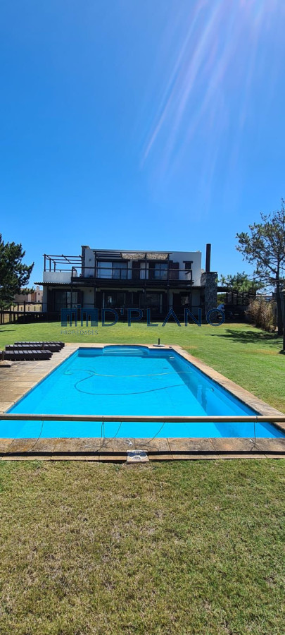 Casa ID.72 - ESPECTACULAR CHALET EN ARENAS DE JOSE IGNACIO 