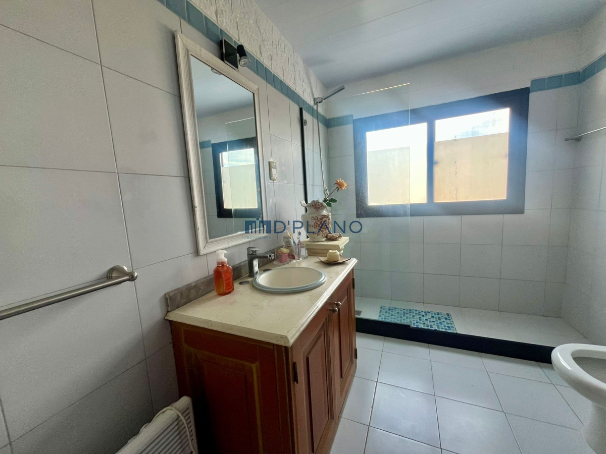 Casa ID.75 - VENTA CASA 3 DORMITORIOS 3 BAÑOS PORTEZUELO