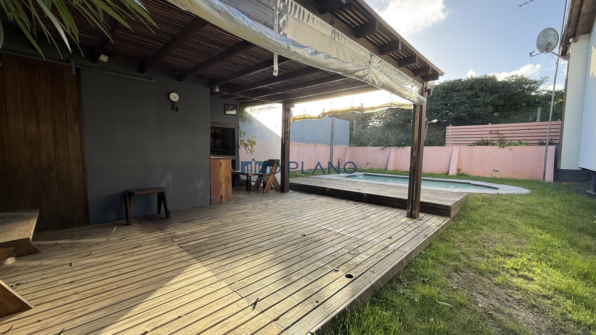 Casa ID.76 - VENTA CASA 2 DORMITORIOS LAS GRUTAS
