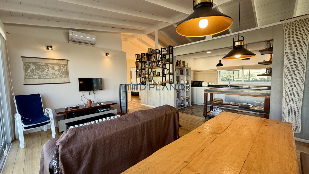Casa ID.76 - VENTA CASA 2 DORMITORIOS LAS GRUTAS