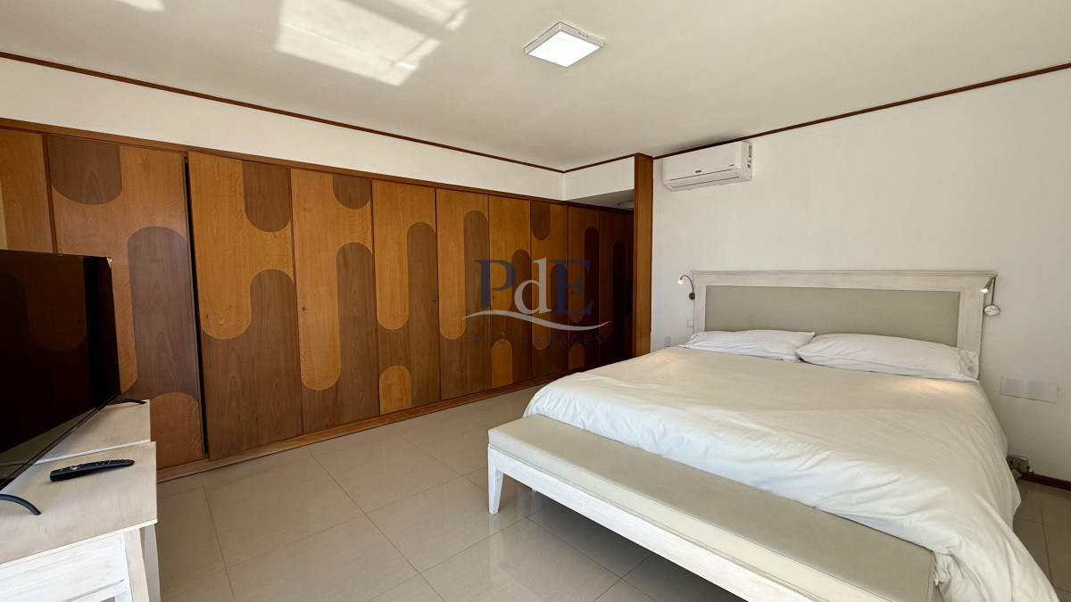 Alquiler Temporada 3 Dormitorios y Servicio - Imagen 18