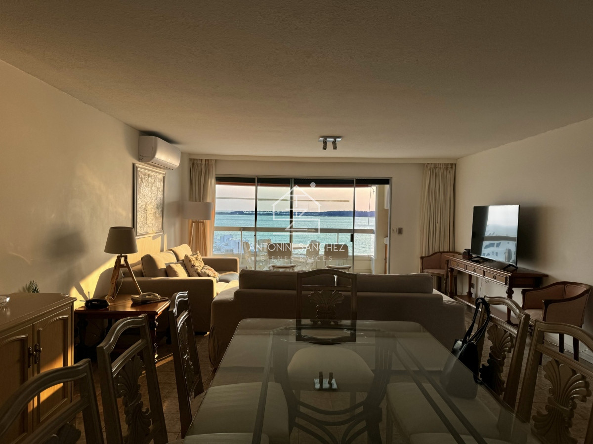 Apartamento ID.1006 - Venta Apartamento 3 Dormitorios Punta Del Este Mansa