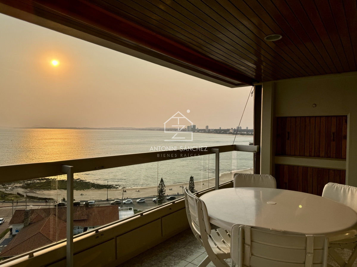 Apartamento ID.1006 - Venta Apartamento 3 Dormitorios Punta Del Este Mansa