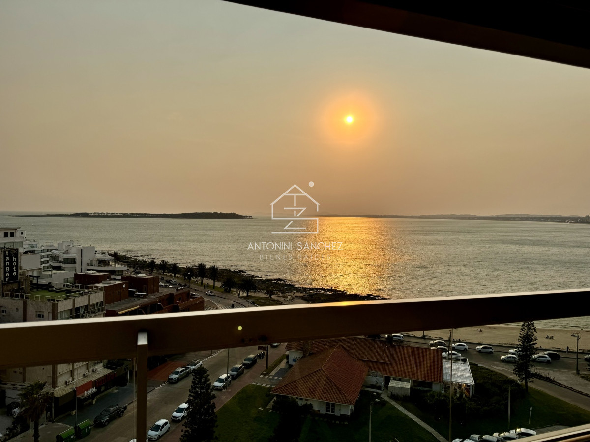 Apartamento ID.1006 - Venta Apartamento 3 Dormitorios Punta Del Este Mansa