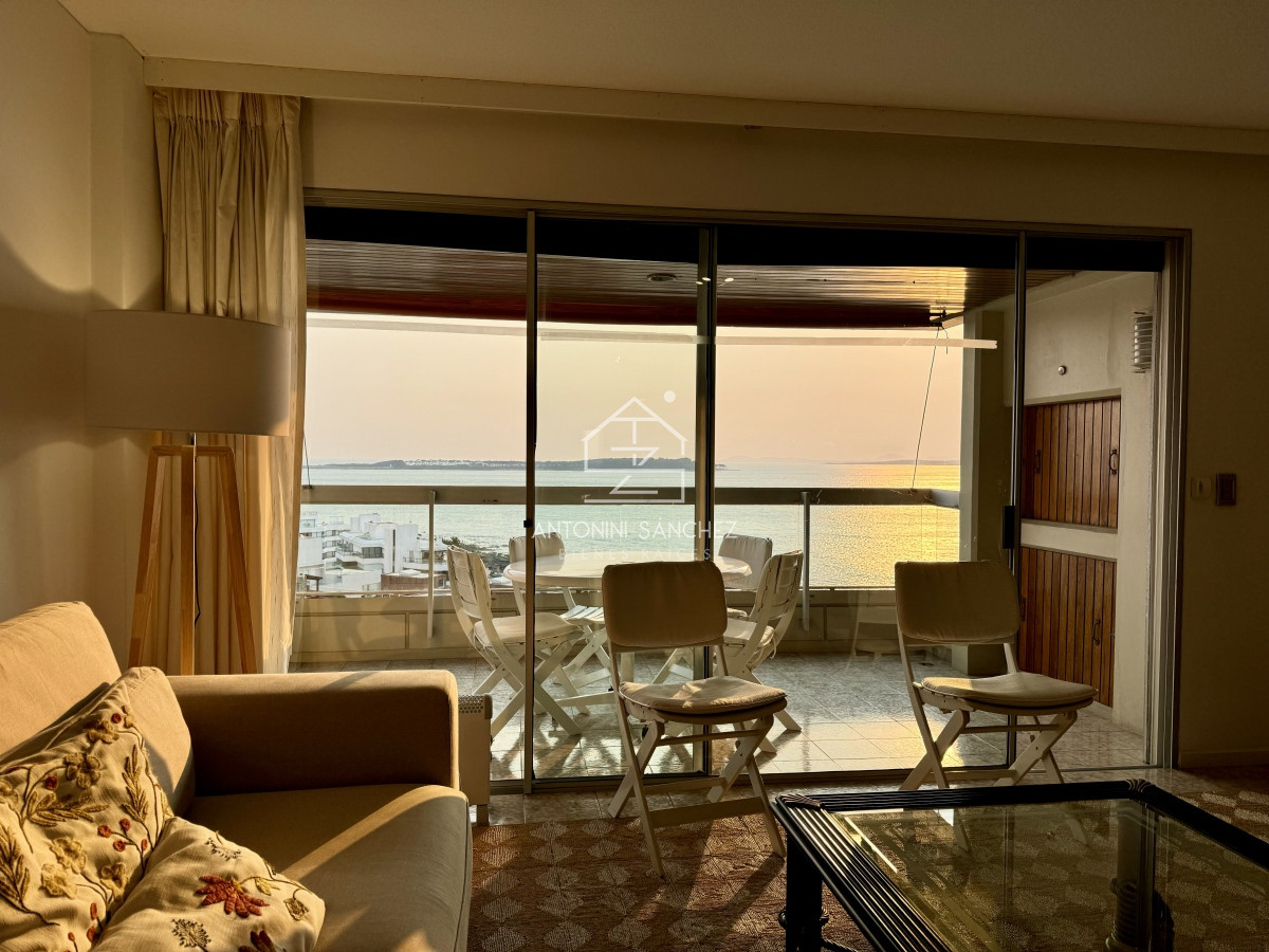 Apartamento ID.1006 - Venta Apartamento 3 Dormitorios Punta Del Este Mansa