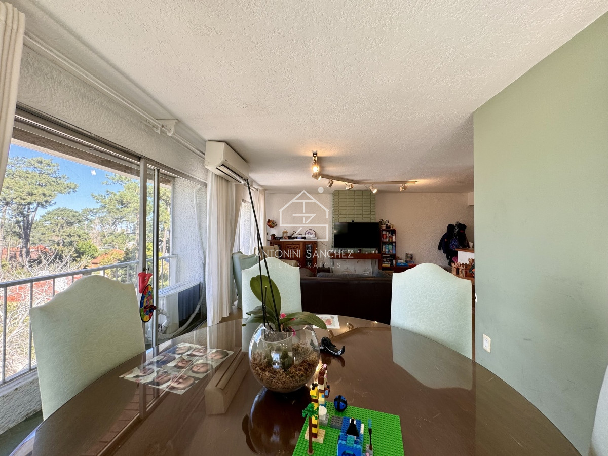 Apartamento ID.1126 - Venta Apartamento 3 dormitorios Punta del Este
