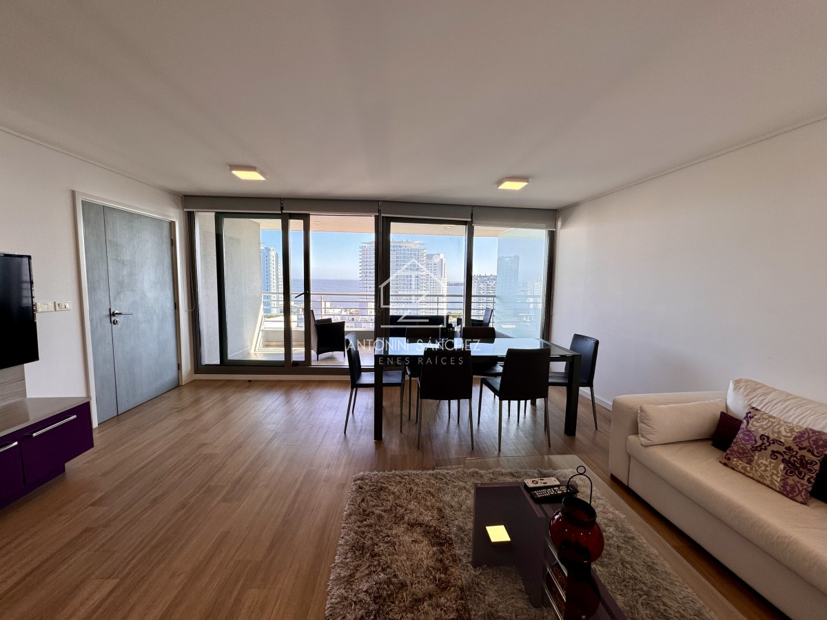 Apartamento ID.1114 - Venta apartamento 2 dormitorios Punta del Este