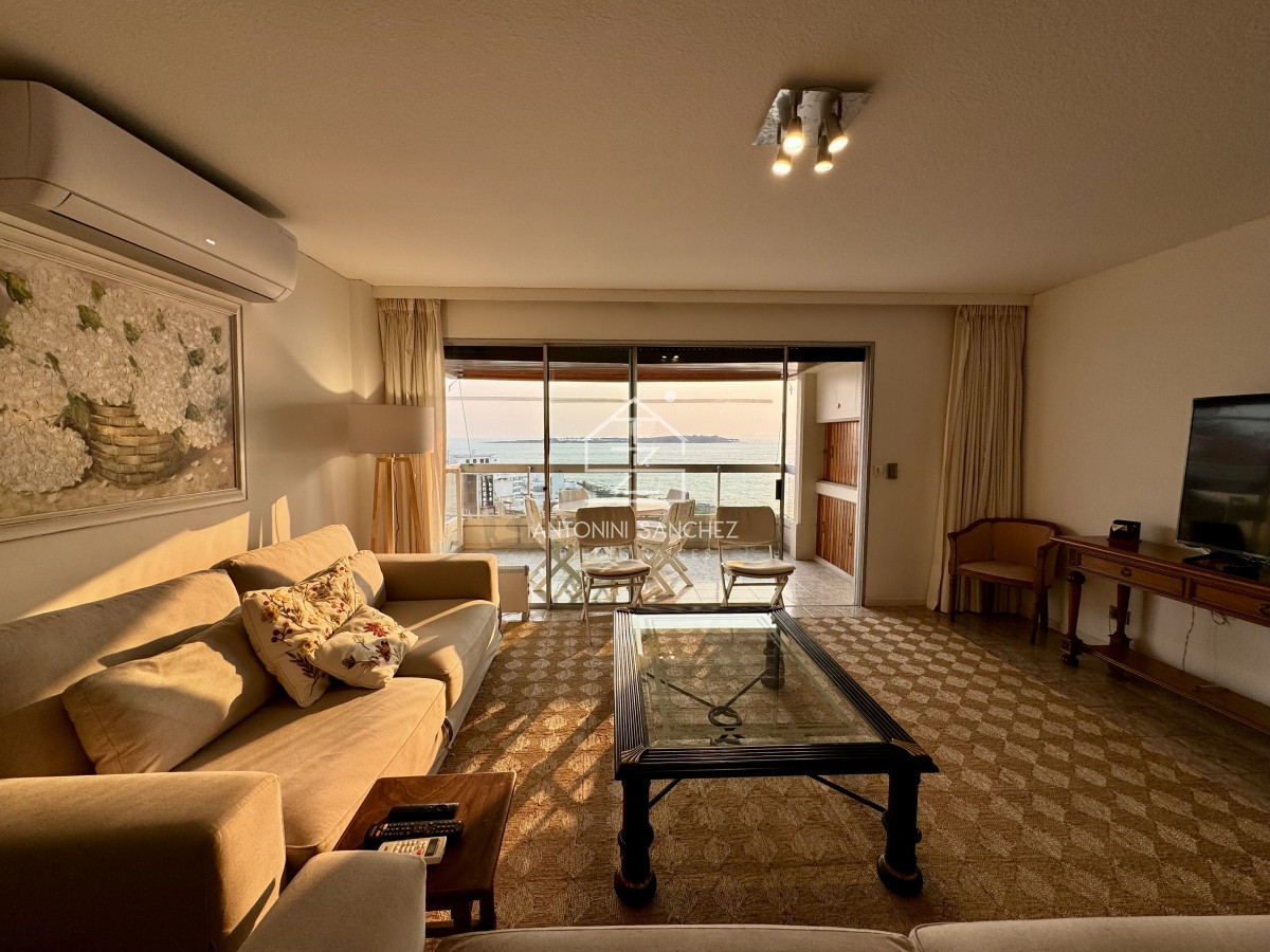 Apartamento ID.1006 - Venta Apartamento 3 Dormitorios Punta Del Este Mansa