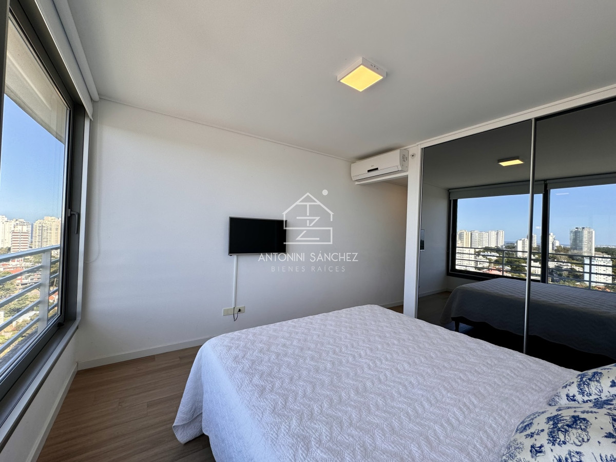 Apartamento ID.1114 - Venta apartamento 2 dormitorios Punta del Este