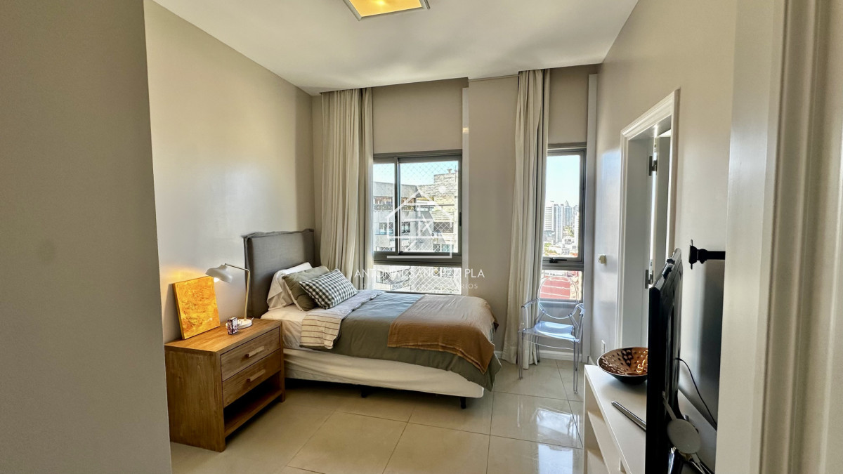 Apartamento ID.3965 - Venta Penthouse 5 dormitorios Punta del Este Brava