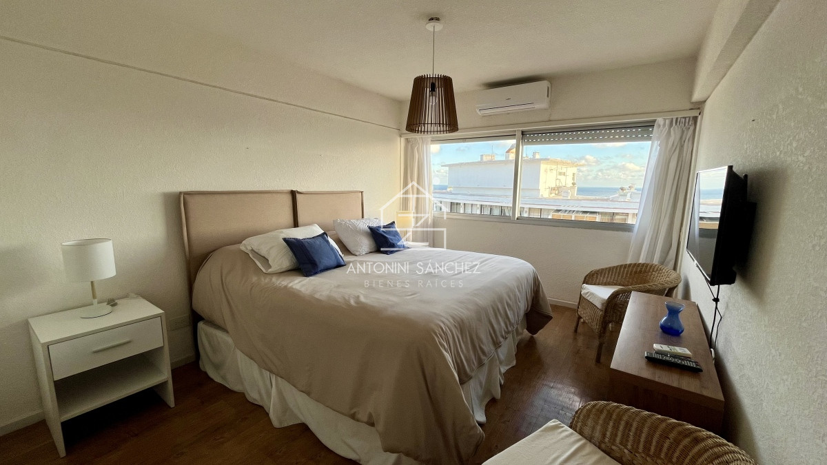 Apartamento ID.418 - Apartamento venta 3 dormitorios 3 baños Punta del Este